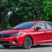 Honda City giảm mạnh hơn 30 triệu đồng tại đại lý